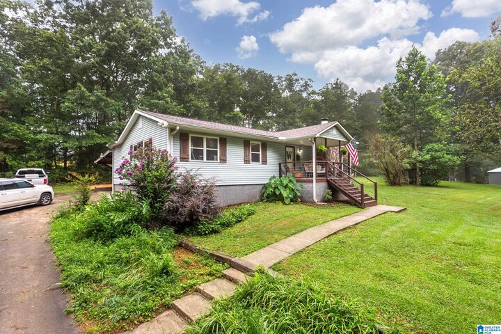 Property Photo:  226 Homestead Lane  AL 35133 