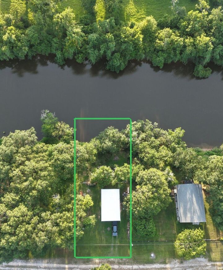 Property Photo:  213 River Glen Drive  TX 77486 