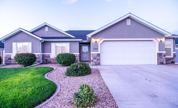 Property Photo:  1894 W Gemini Meadows Ln  UT 84721 