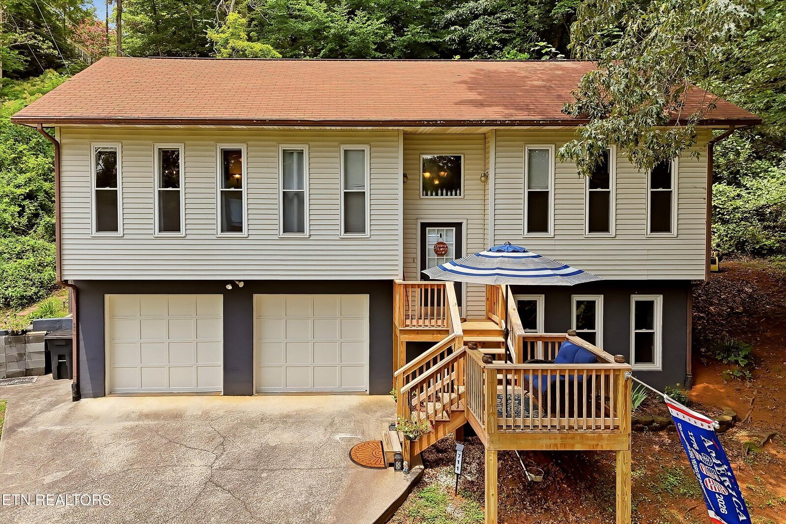 Property Photo:  711 Brown Rd  TN 37920 