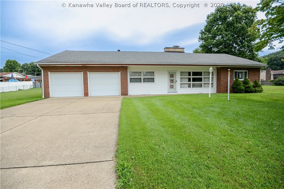 Property Photo:  12 Peyton Avenue  WV 25177 