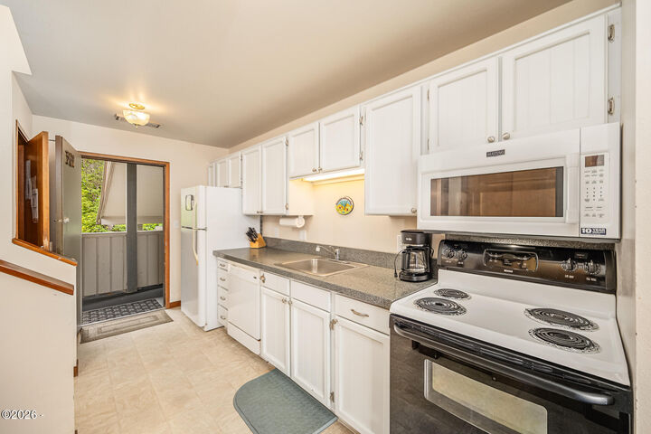 Property Photo: 301 Otter Crest Drive #362-363 OR 97369