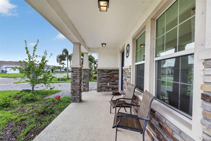 Property Photo: 6541 Devesta Loop FL 34221