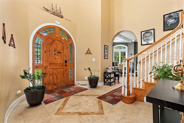 Property Photo:  1008 Meadow Road  IL 60062 