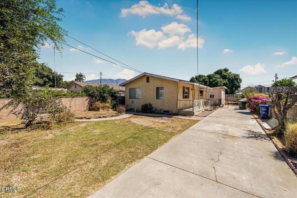 Property Photo:  129 S Olive Street  CA 93060 
