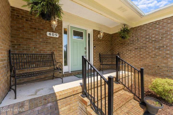 Property Photo: 409 Derby Down Way NC 28409