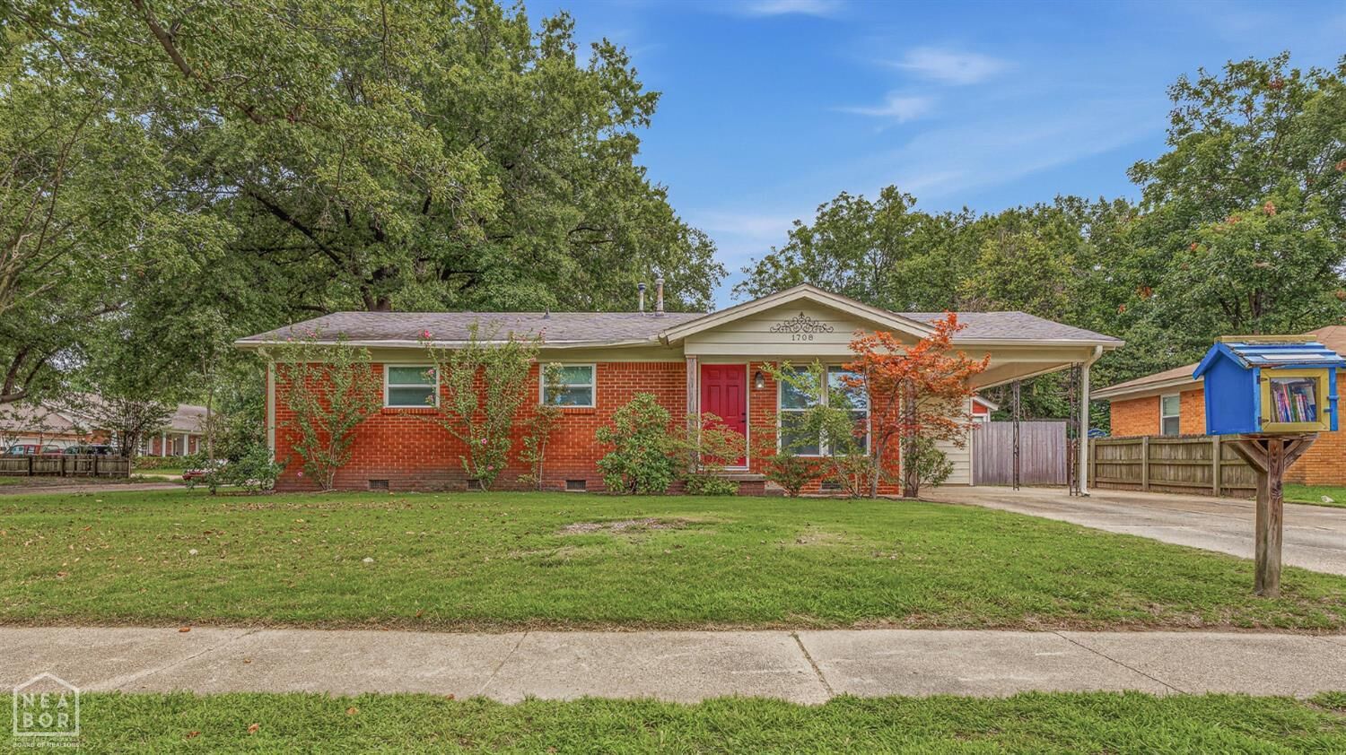 Property Photo:  1708 Meadow Lane  AR 72315 