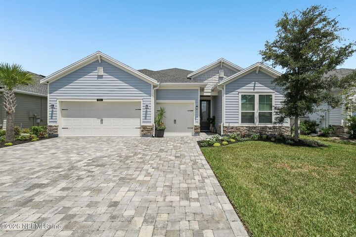 Property Photo: 251 Country Fern Drive FL 32092