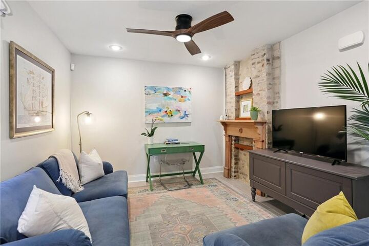 Property Photo: 729 Lyons Street A LA 70115