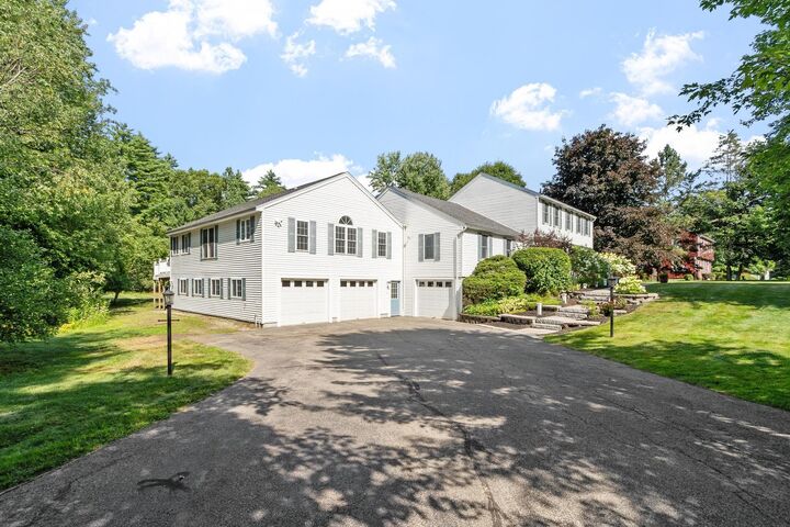 Property Photo:  19 Randall Lane  NH 03841 