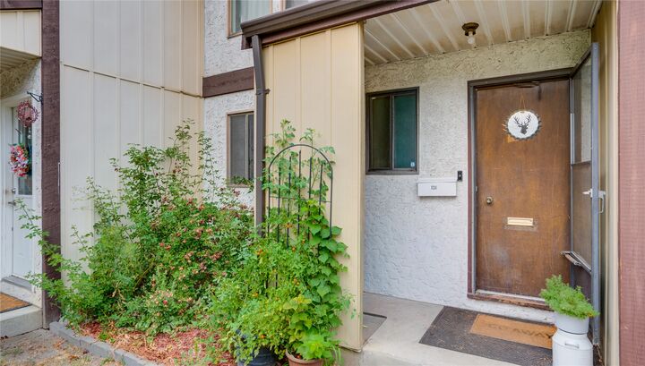 Property Photo: 4100 24 Avenue 131 BC V1T 1M2
