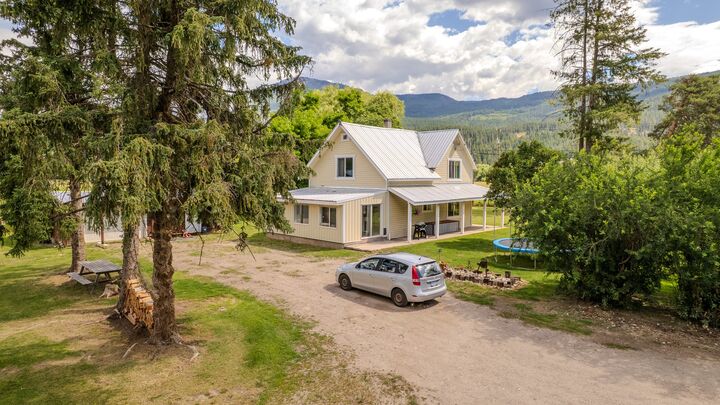 Property Photo: 796 Salmon River Road BC V1E 3E9