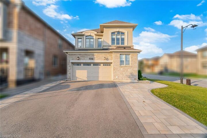 Property Photo: 542 Boyd Lane ON L9E 1W6