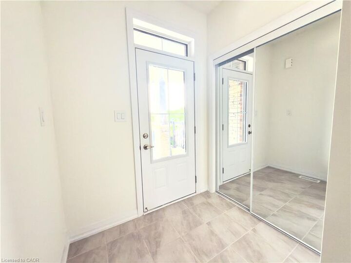Photo de la propriété: 299 Starlight Avenue ON N0B 1M0