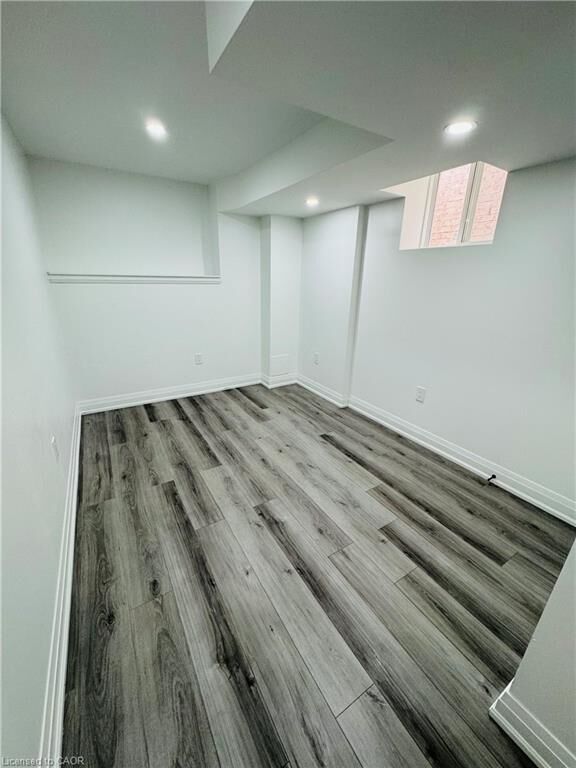 Property Photo:  5450 Bellaggio Crescent Basement  ON L5V 0C6 