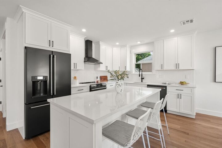 Property Photo: 220 Sycamore Street 2 MA 02472