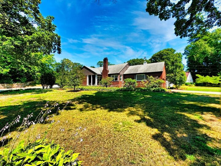 Property Photo:  24 Locust Rd  MA 01844 