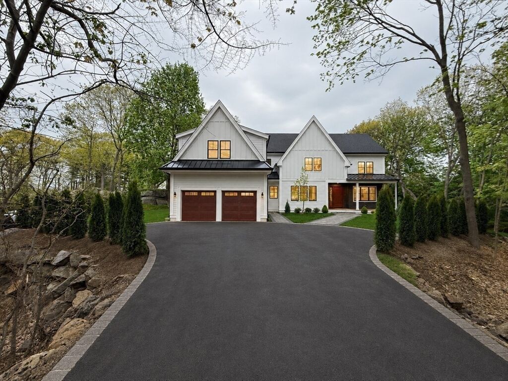 Property Photo:  60 Rear Lynnbrook Rd  MA 01940 