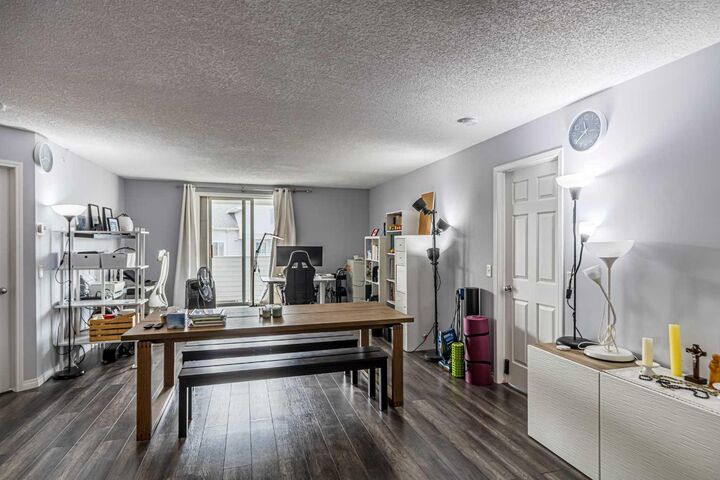 Property Photo:  9 Country Village Bay NE 407  AB T3K 5J8 