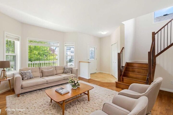 Property Photo: 459 Evermeadow Road SW AB T2Y 4W4