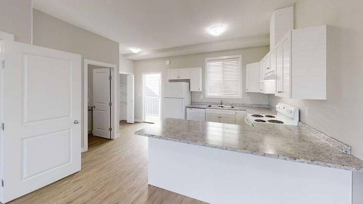 Property Photo:  9503 112 Avenue 203A  AB T8X 5C8 