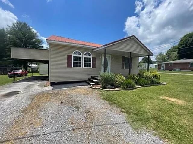 Property Photo: 323 Woodland Street KY 42717