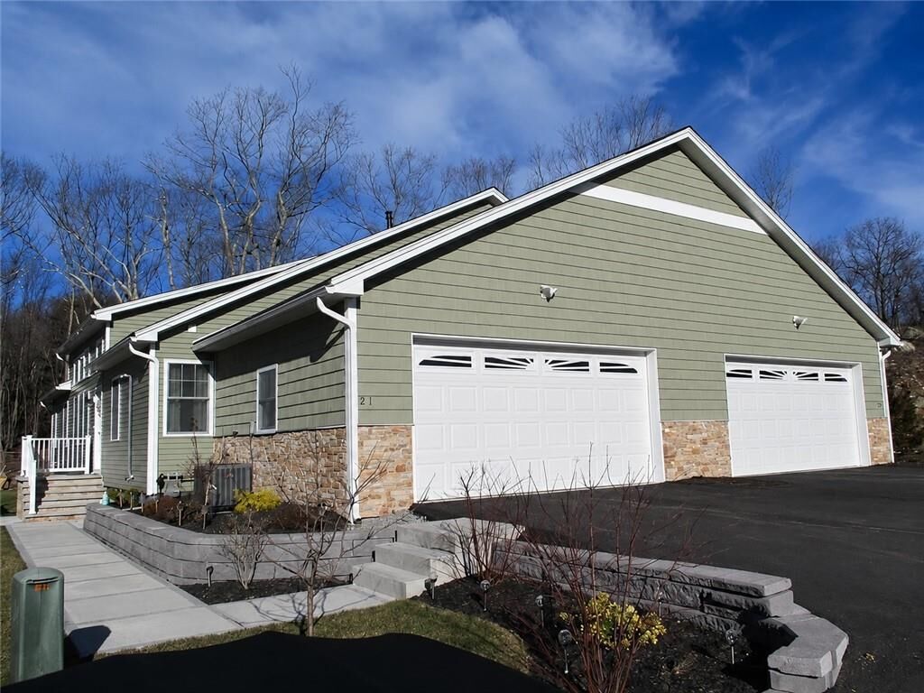 Property Photo:  21 Joe Fromms Way 21  RI 02893 