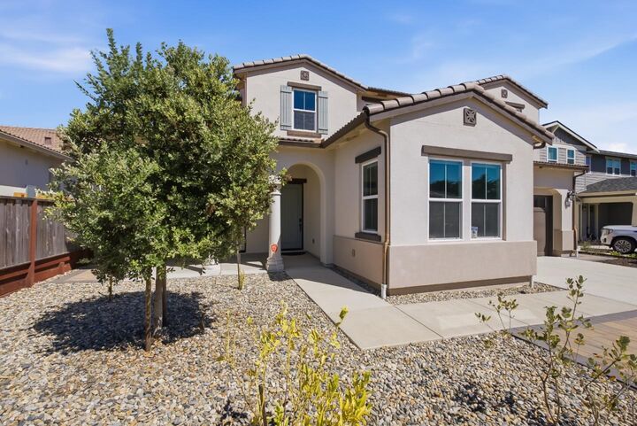 Property Photo:  597 Matterhorn Court  CA 93933 
