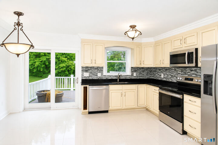 Property Photo:  218 Transit Street  CT 06704 