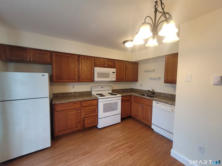Property Photo: 35 Aspetuck Village 36 CT 06776