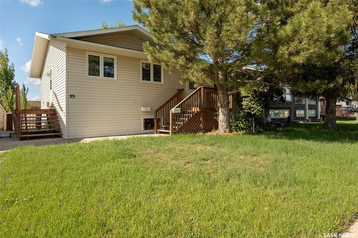Property Photo:  89 Daisy Crescent  SK S6J 1C3 