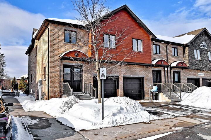 Photo de la propriété:  31 Madelaine Drive 6  ON L9J 0G8 