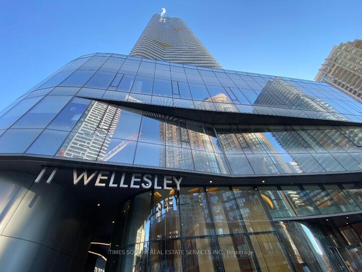 11 Wellesley Street W 1008 — photo 1