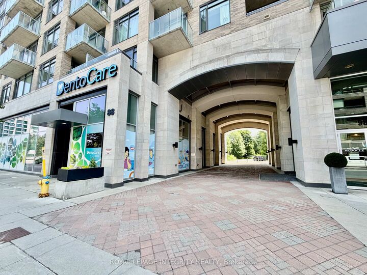 Property Photo:  88 Richmond Road 603  ON K1Z 0B1 