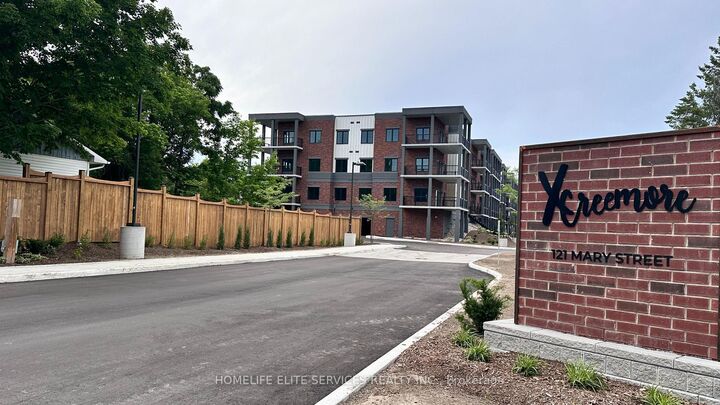 Property Photo:  121 Mary Street 306  ON L0M 1G0 