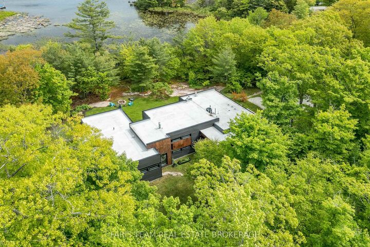 Property Photo: 3870 Darling Island Road ON L0K 1S0