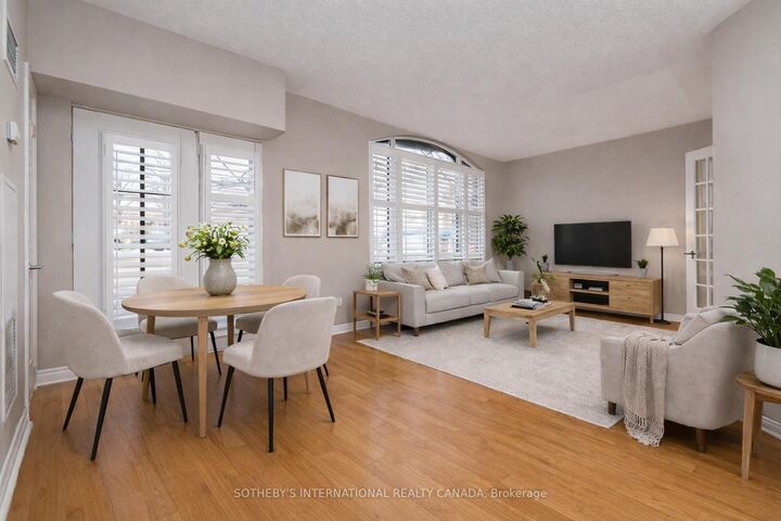 3085 Bloor Street W 108 — photo 1