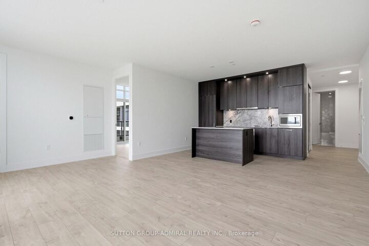 Property Photo:  858 Dupont Street Ph43  ON M6G 0C1 