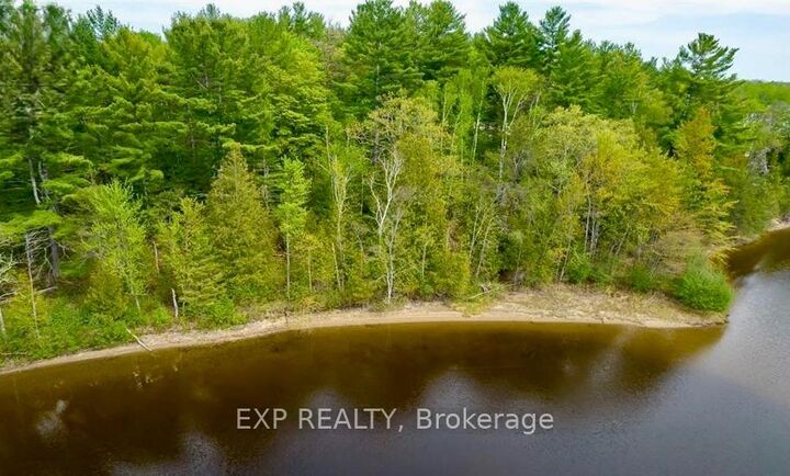 Property Photo:  39 Greenway Drive  ON K0J 2L0 