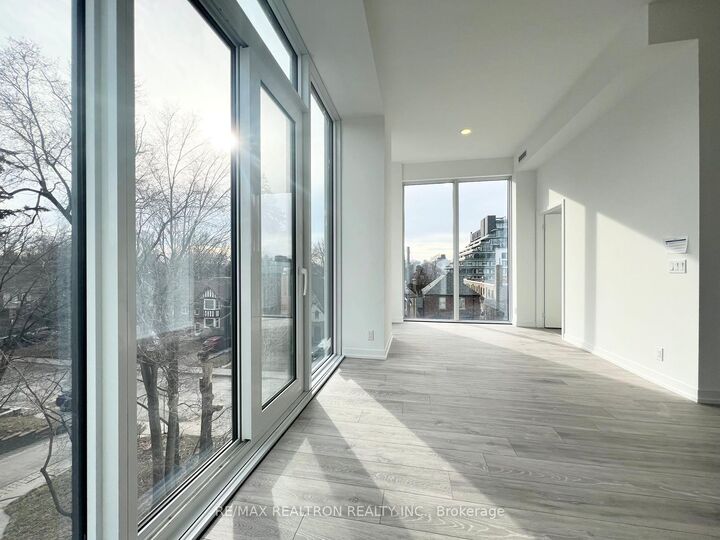 Property Photo:  2020 Bathurst Street 207  ON M5P 0A6 