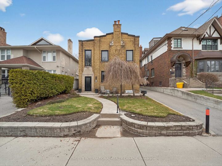 Photo de la propriété:  24 College View Avenue 1B  ON M5P 1J4 