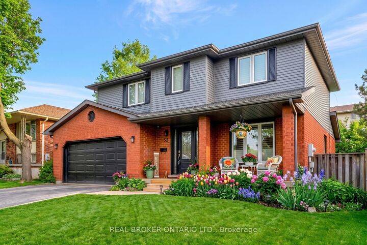 Property Photo: 52 Beckett Drive ON N3T 6G2