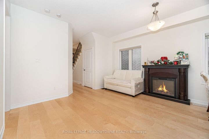 Property Photo: 301 Ridley Crescent ON N0C 1B0