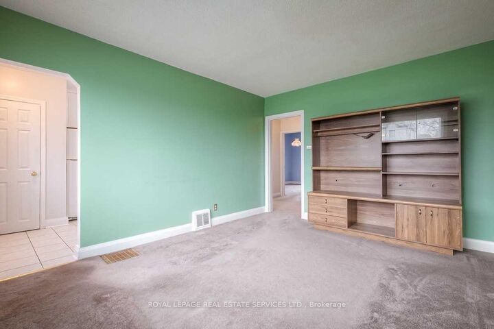 Property Photo:  12 Coniston Road  ON M1L 2J7 