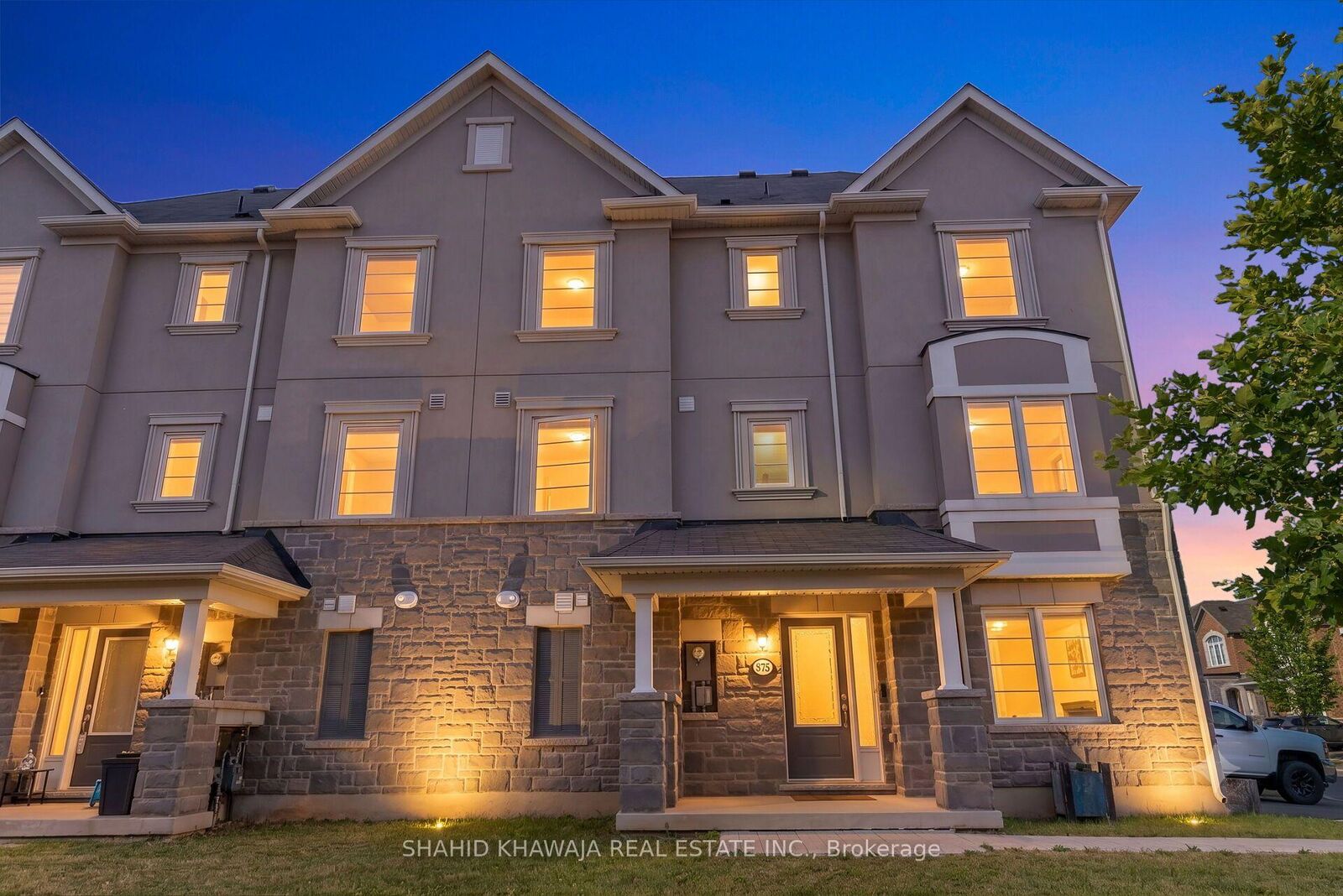 Property Photo: 875 Sumac Crescent ON L6X 3A2