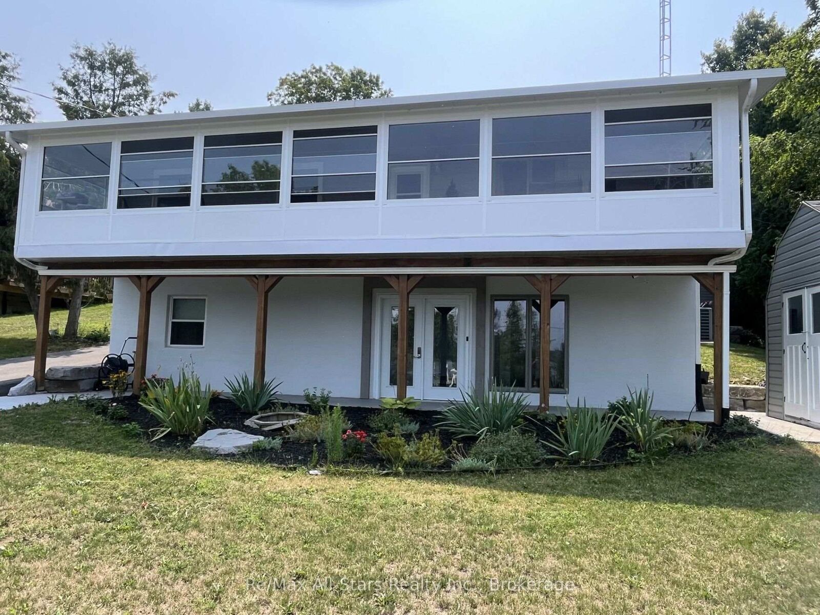 Property Photo:  851 Cedar Glen Road  ON K0M 1L0 