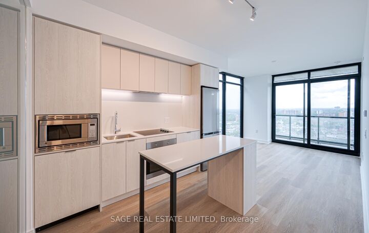 Property Photo:  86 Dundas Street E 1601  ON L5A 0B1 
