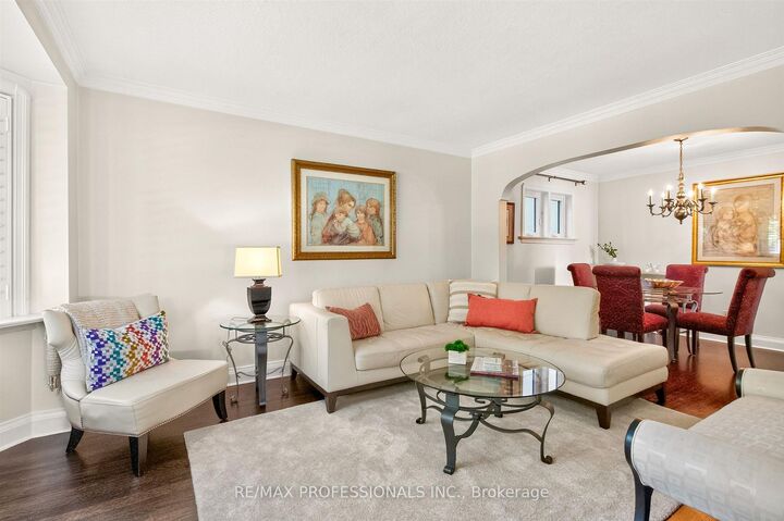Property Photo: 146 Government Road ON M8X 1W5