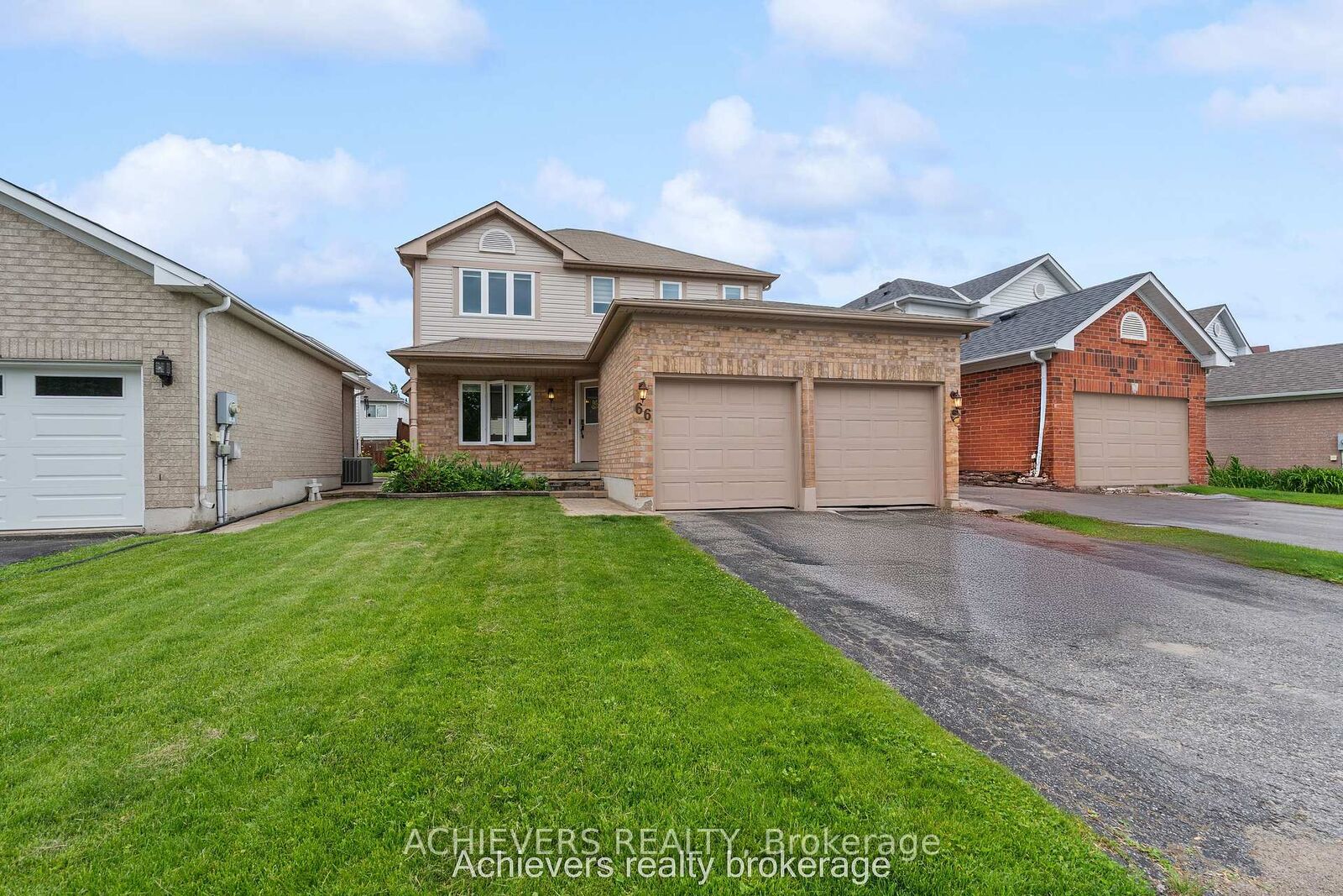 Property Photo: 66 Leggott Avenue ON L4N 8B7