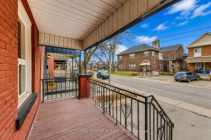 Property Photo: 16 Huntley Street ON L8L 5X7